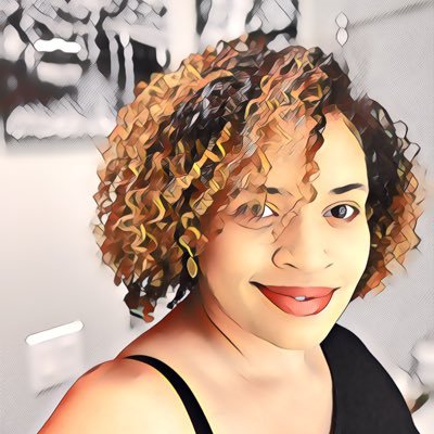 Chicago native. Founder @blacktravelbox, lover of bourbon and all things yummy, forever bonus mom, steward of brands, breaker of chains, and strategy sorceress.