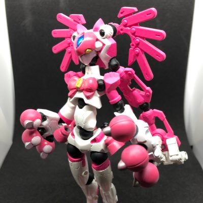 sky_links's profile picture. 2009/12/10開始 適当にプラモやらフィギュア作ってます。 適当におもちゃで遊んでます。適当にゲームやってます。野球(横浜DeNA)ネタが多めです。 フォローなどお気軽にどぞ。