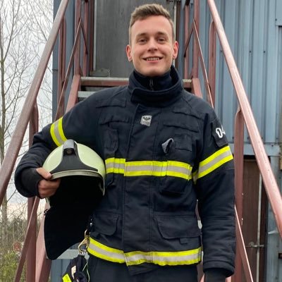 Firefighter at @BeredskabFBBR 🚒 & 22 y/o Danish CS:GO Player - AWPER 3.5k elo https://t.co/D7MoTq5FGE