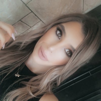 liv_tags10's profile picture. Forever is just a start, forever is you and me❤️  Daniel👫| 21 | 🇮🇹