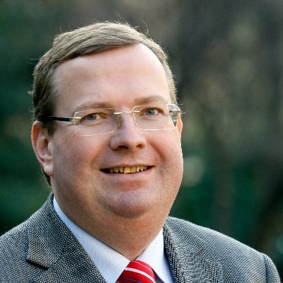 Député des Ardennes à votre service