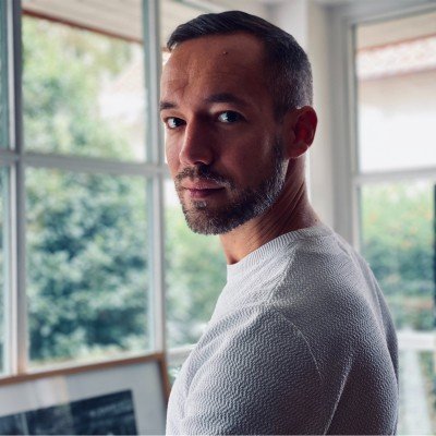 DeBirger's profile picture. 📍: Belgium • 📫: Bruges • 👶🏻: 1983 • 🐕: Dott • ♥️: Food/Travel • 👨🏻‍💻: Brussels | Ghent