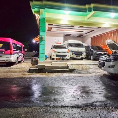 kami bergerak di bidang jasa transportasi