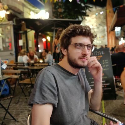 PierreM_Dev's profile picture. Développeur #web full-stack, passionné par les nouvelles technologies. #js