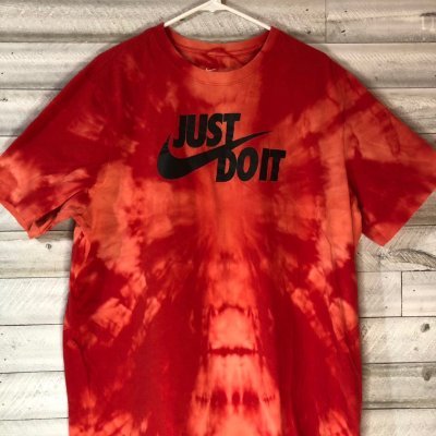 Vintage & New Clothing Store 
Custom Tie Dye Designs
Shipping anywhere in the US
DM for international rates 

VISIT DEPOP: https://t.co/G3Q5BDYQrI