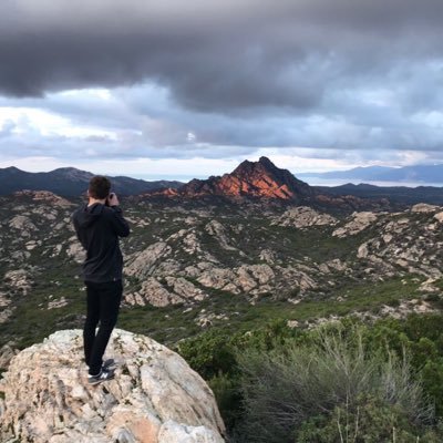 movingclocks's profile picture. 