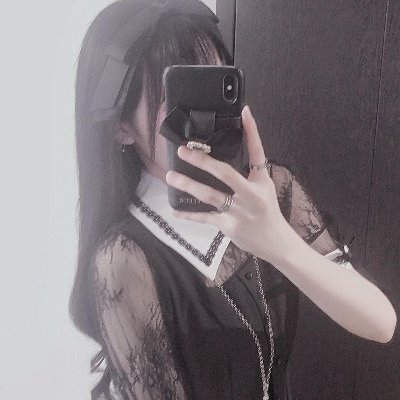 Twitter始めました♡
25🐻
スタバ大好き女子🐻
関西🐻
FX,投資関係勉強中🐻
フォローしてくれたら甘えます♡