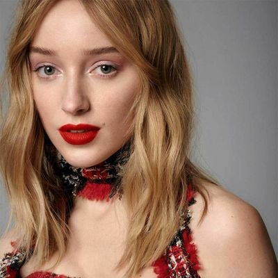 FAN source française sur l'actrice Phoebe Dynevor
La Chronique des Bridgerton