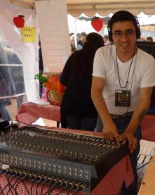 jefe tecnico de la dama de negro colombia
tecnico en iluminacion
tecnico  auditorio liceo frances 2016