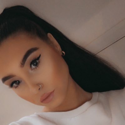 han_94x's profile picture. 😜😘