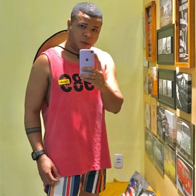 Tiago44656002's profile picture. @tsoaresreis