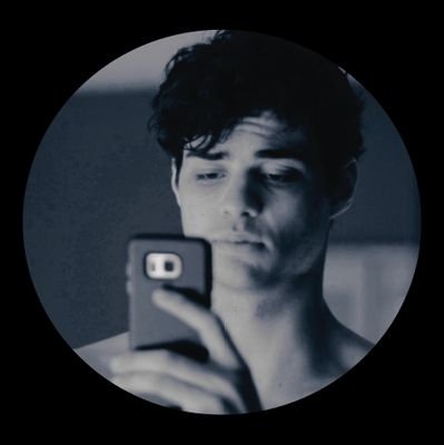 ⠀ ⠀ ⠀⠀ ⠀“ lived so 𝐦𝐚𝐧𝐲 𝐥𝐢𝐯𝐞𝐬 and yet won't 𝐥𝐢𝐯𝐞 𝐡𝐢𝐬 𝐨𝐰𝐧 ”
⠀