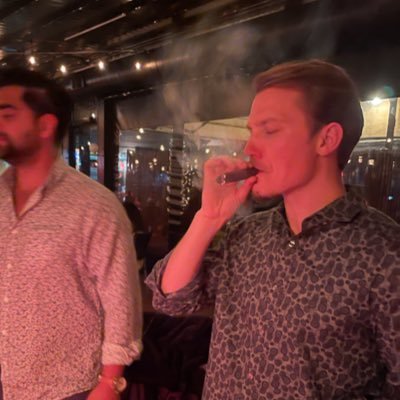 romieromes87's profile picture. 