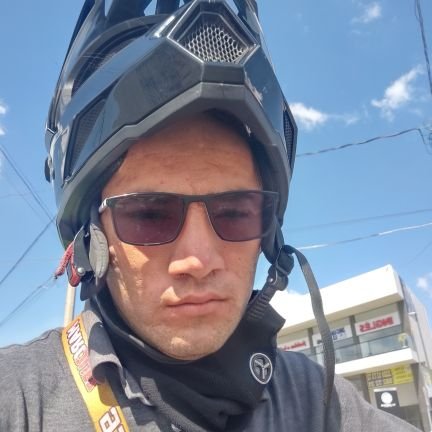 me gustan mucho las motos las amo 🏍️🏍️🏍️🏍️🛵🛵🛵🏍️🏍️🏍️🏍️💝💝💘