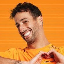 This is the place where to support Daniel Ricciardo