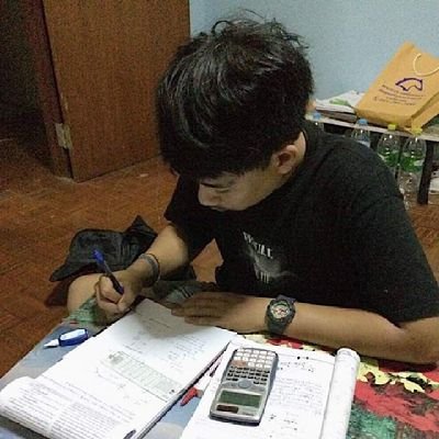 E7Dodna8tEVPmNh's profile picture. 