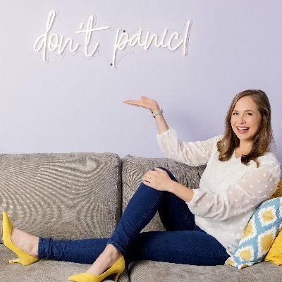 I help busy people get out of their own way so they can do what they love. Director of Calm at @dontpanicmgmt. Author of #PanicProof. Speaker. Mom. Champagne.