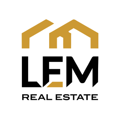 LEM Real Estate, su agencia inmobiliaria en la Costa del Sol ☀️ Situada en el corazón de Fuengirola, tenemos a su disposición una amplia cartera de propiedades.