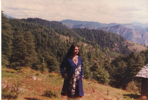 purnimadg's profile picture. social media executive, wife, mom, nature lover, wild-life lover, art lover and a painter.