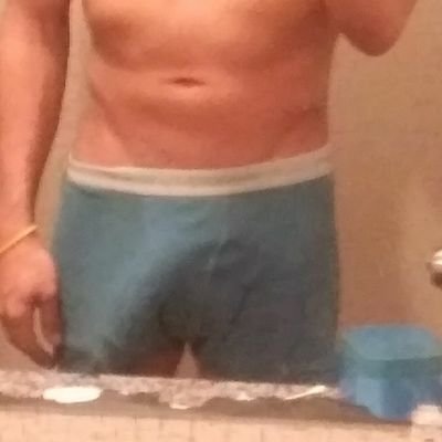 i love showing off my cock,i was born in 96. I'm bisexual i can be dominant 😉 test me