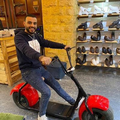 AhmedSh53682321's profile picture. وإنِّي لراضٍ بالقَضا وبِمَا تشَاء؛ وعِندي يقينٌ أنَّ لُطفكَ شامِلي. 🖤 
تخرج من كليه تجارة جامعة عين شمس