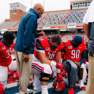 Director of Spiritual Development @LibertyFootball | My mission: To help young men become intentional about their relationship with God and impact others.