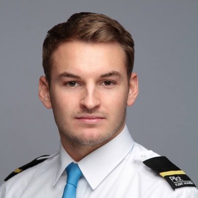 Kommersiell Pilot | Investor | Jeg uttrykker mine egne meninger. Ingenting skal tolkes som rĆ„d eller anbefalinger.