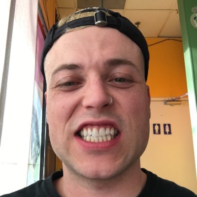 chrisxcrisisx Profile Picture