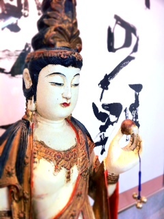 sasakibutsudan's profile picture. 鶴崎駅前の『ささき仏壇店』です。仏壇・仏具のほかにも、お香・印伝・和小物・下駄・アロマオイルやキャンドルなどを取り扱っております。是非、お気軽にお立ち寄りくださいませ(^^)　H.P.は『ささき仏壇店』で(*^^)facebookページ→http://t.co/gelrusD5Gh