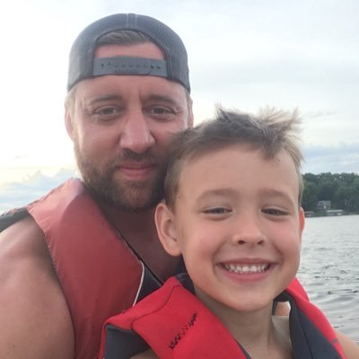 JacobLEdinger's profile picture. Little bit houjie, little bit bougie.