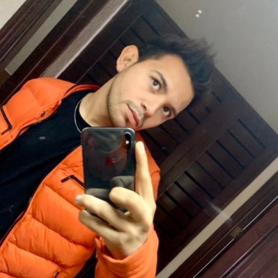 andreescriba's profile picture. Graphic designer and business administration. Guatemalan 🇬🇹❤️