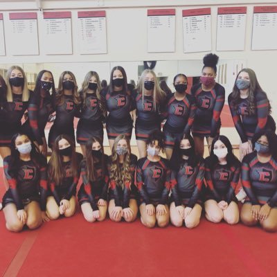 The official Twitter of the Livonia Churchill Cheerleading Program ❤️🖤🚨 Follow us on Instagram : lccheerleading 🔥