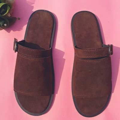 Your Shoe plug😊
I Gat you covered.. just a Dm away 🥺