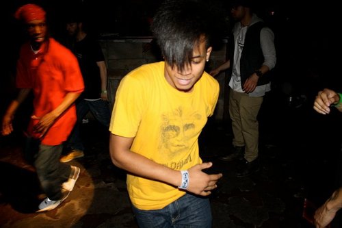 Doubler105's profile picture. I love dancing and im easy to get along with and love helpin others im also very energetic and helpful with lots of goals XD