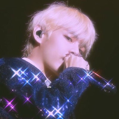 𝘐 𝘨𝘳𝘦𝘸 𝘢 𝘧𝘭𝘰𝘸𝘦𝘳 𝘵𝘩𝘢𝘵 𝘤𝘢𝘯’𝘵 𝘣𝘦 𝘣𝘭𝘰𝘰𝘮𝘦𝘥 𝘪𝘯 𝘢 𝘥𝘳𝘦𝘢𝘮 𝘵𝘩𝘢𝘵 𝘤𝘢𝘯’𝘵 𝘤𝘰𝘮𝘦 𝘵𝘳𝘶𝘦...