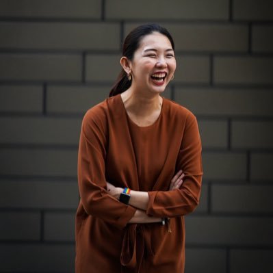 LynnEsther's profile picture. My tallness is beyond 160chars. https://t.co/GgVBlgcTC6