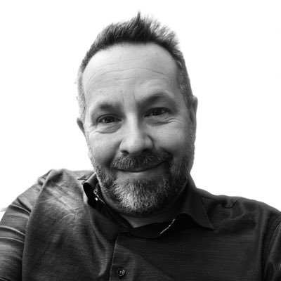 JonasFaresjo's profile picture. advokat från den östgötska myllan. försöker nu lära mej det småländska kynnet...