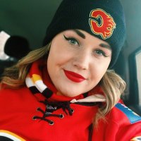 Paige Siewert(@thathockeygirly) 's Twitter Profile Photo