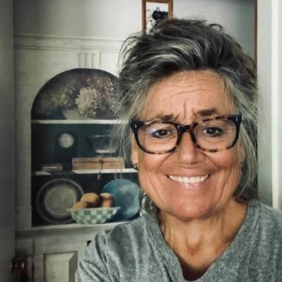 tcstrad's profile picture. I’ve learned that even when I have pains, I don’t have to be one.