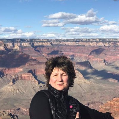 Sleep and Pulmonary Medicine physician and scientist, looking to understand how to better use sleep to improve health and happiness!