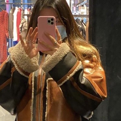 _bbloomn's profile picture. I don’t want you to agree with me, I want you to understand me🫀