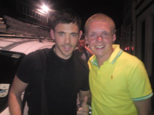 nitini93's profile picture. 