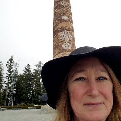 DebSoehlig's profile picture. I love to travel, cook, eat, entertain, and enjoy life. I mean, who doesn't, right? I'll share reflections on life by sharing my experiences and lessons learned