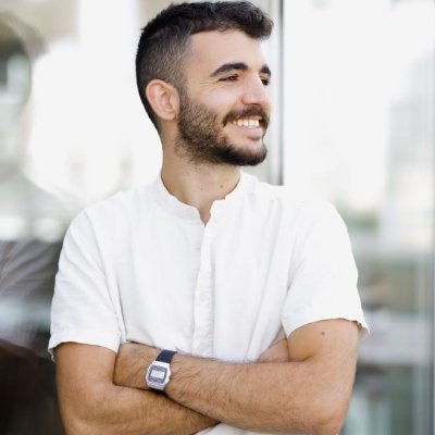 👨💻 بآخر ١٤ سنة قمت بتنمية وبيع عدة مشاريع الكترونيّة
💫 هنا اشارك تجاربي معك