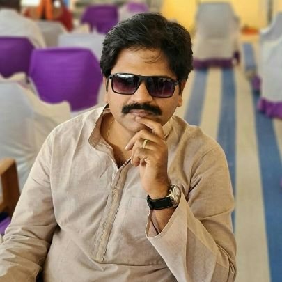 kamale1605's profile picture. Banker, Runner