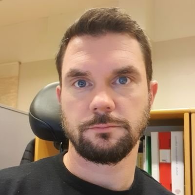 FreddieNordin's profile picture. Sportnörd, golfnörd, Arsenalfan som gör sina försök till att vara livsnjutare.