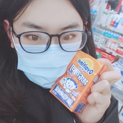 画手乔伊个人offical。
业余画手,女装子,伪街。常年接各种绘画稿件,欢迎伪娘同好。希望大家喜欢我的女装和画www