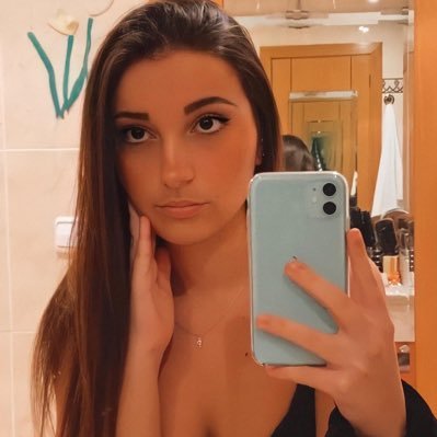 paularibes2000's profile picture. ✌🏽