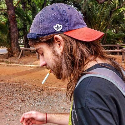 NestitorPuga's profile picture. Este sol brilla sin fallas