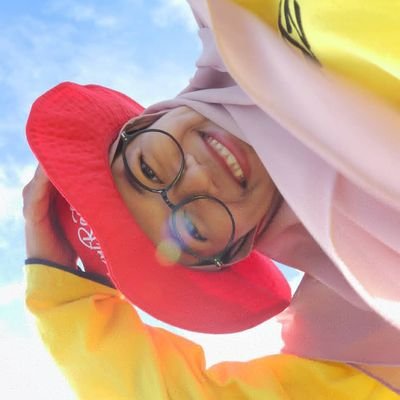 BAIQ.RAHMI AULIA AZ-ZAHRA AHZAM || ig: ami_auliia || a YG stan || Cat & Book Lover || a Digital Network Marketer || I post whatever My Mood prefer